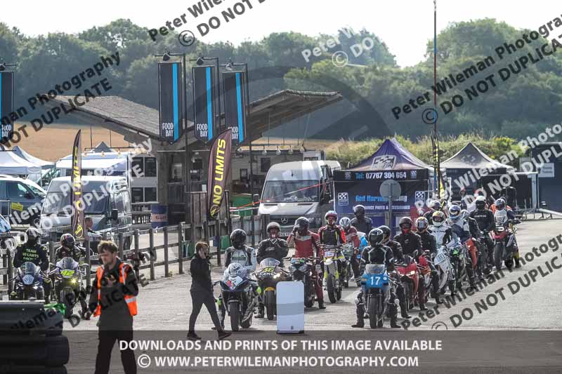 enduro digital images;event digital images;eventdigitalimages;lydden hill;lydden no limits trackday;lydden photographs;lydden trackday photographs;no limits trackdays;peter wileman photography;racing digital images;trackday digital images;trackday photos